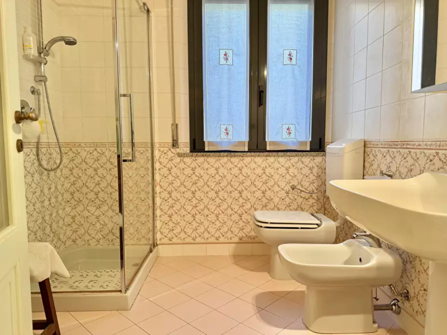 Immagine 22 di Villa in vendita  a Roccabianca