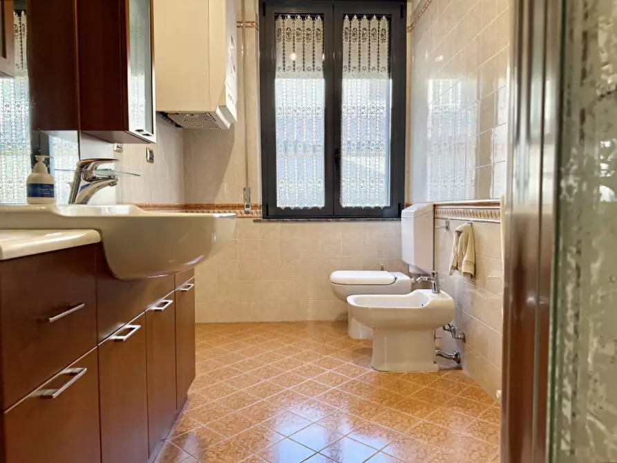 Immagine 29 di Villa in vendita  a Roccabianca