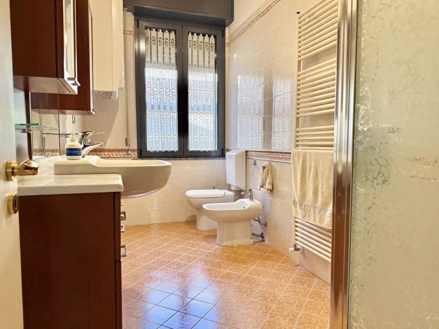 Immagine 30 di Villa in vendita  a Roccabianca