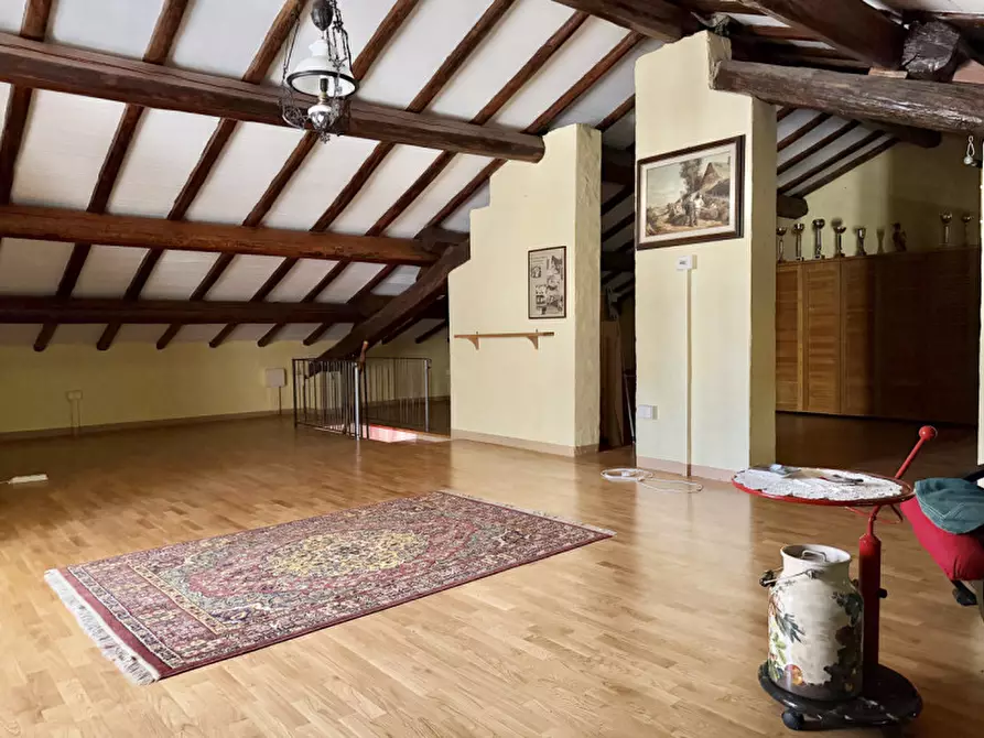 Immagine 33 di Villa in vendita  a Roccabianca