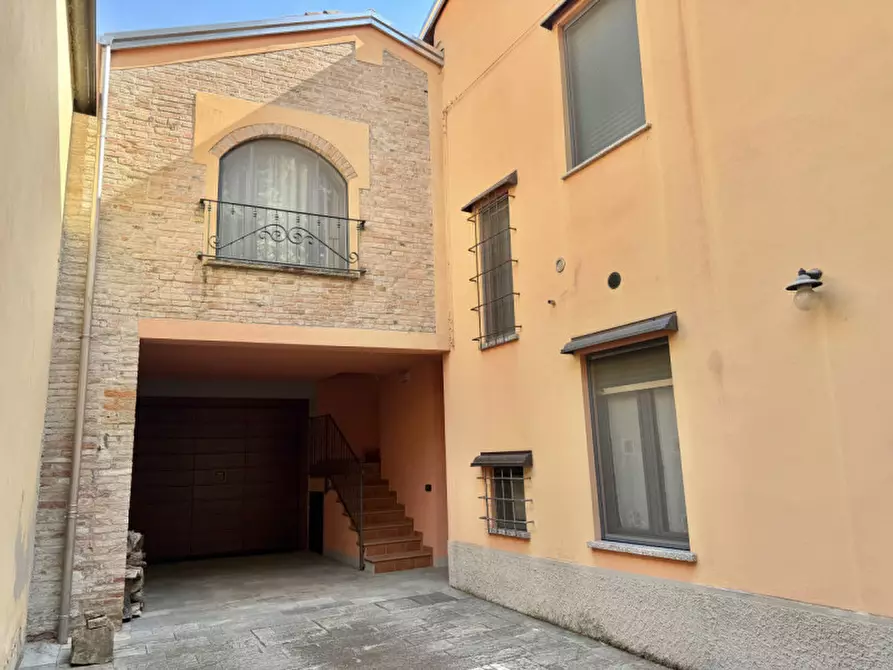 Immagine 41 di Villa in vendita  a Roccabianca
