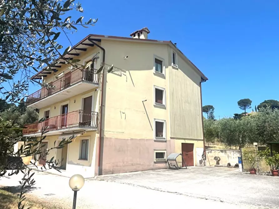 Immagine 3 di Appartamento in vendita  in Strada Pieve Pagliaccia a Perugia