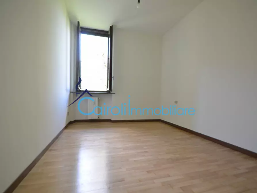 Immagine 13 di Appartamento in affitto  a Pavia