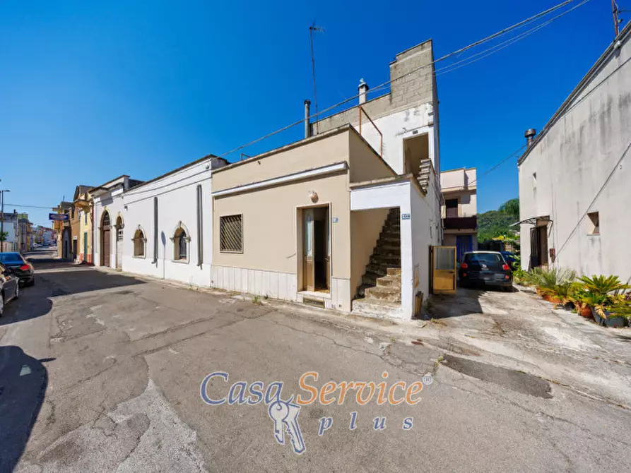 Immagine 1 di Casa indipendente in vendita  in Via Vittorio Alfieri a Supersano