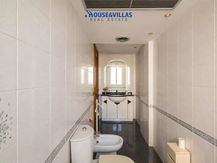 Immagine 29 di Casa indipendente in vendita  in Via Goffredo Mameli a Avola