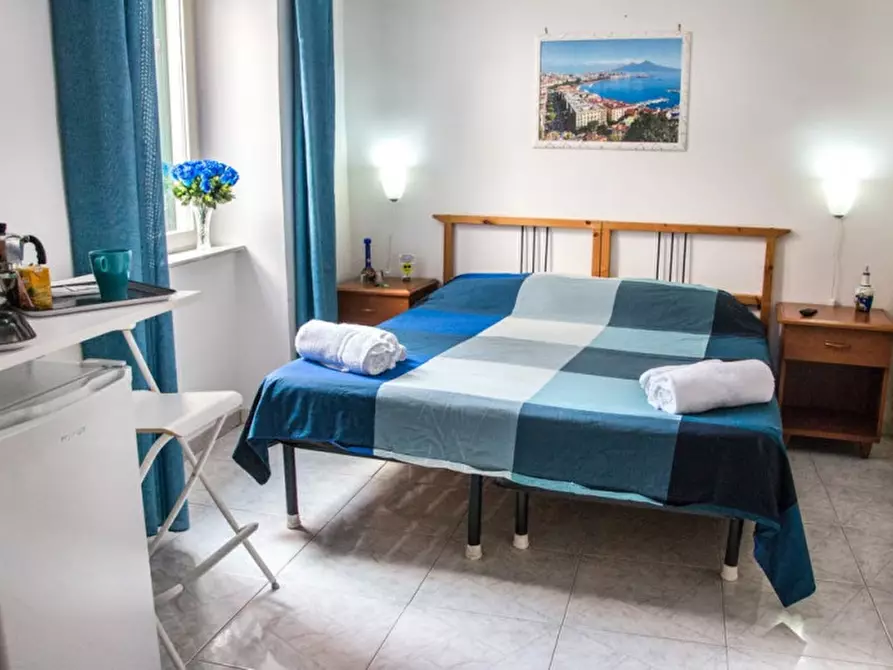 Immagine 7 di Camera in affitto  in Vico Sant Elmo 6 a Napoli