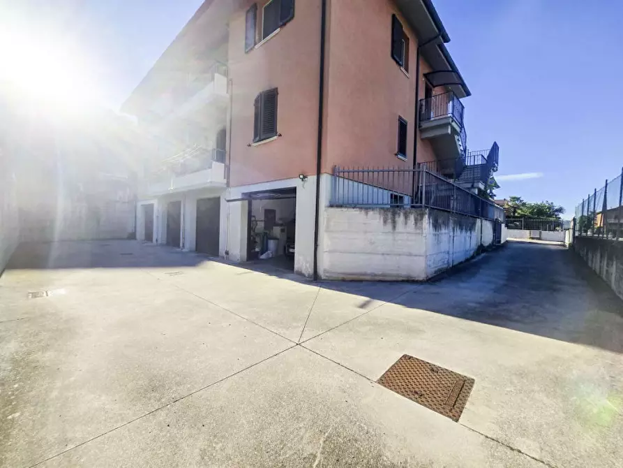 Immagine 18 di Appartamento in vendita  in via Verdi a Lunano