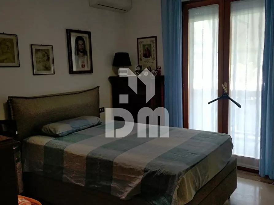 Immagine 9 di Appartamento in vendita  in Via Tiro a volo a Carrara