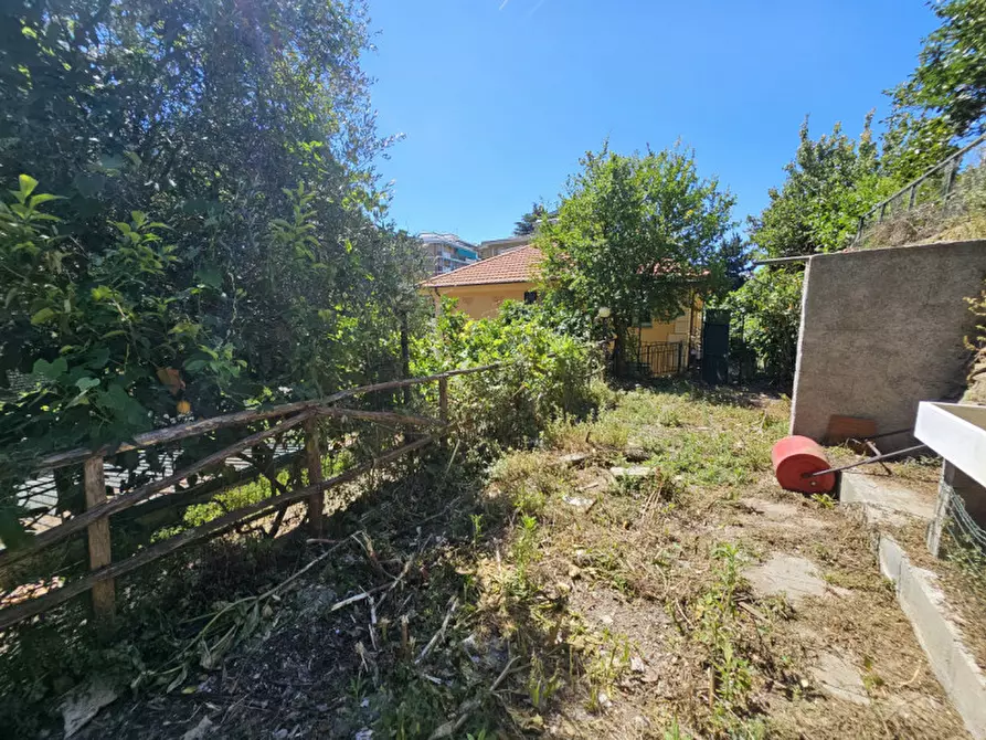Immagine 46 di Casa bifamiliare in vendita  in Via Rusca a Savona