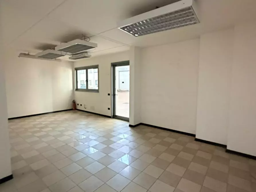 Immagine 8 di Capannone industriale in affitto  in Via Priula a Nervesa Della Battaglia