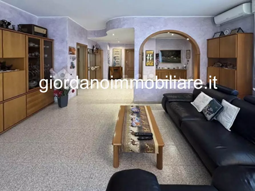 Immagine 3 di Villa in vendita  in Viale Brianza a Varedo