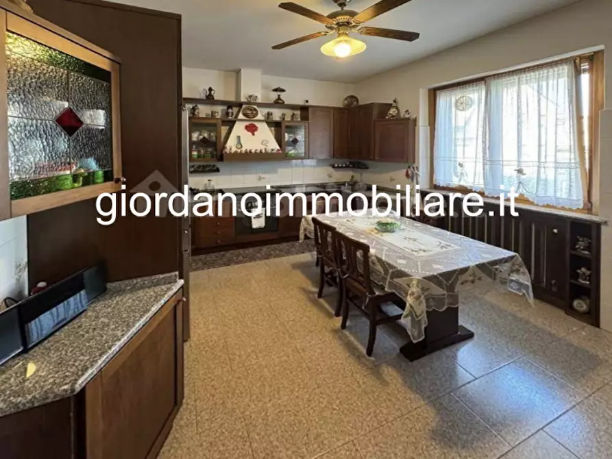 Immagine 5 di Villa in vendita  in Viale Brianza a Varedo