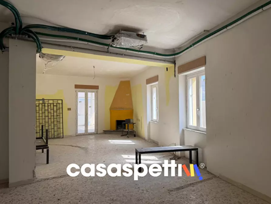 Immagine 3 di Appartamento in vendita  in Via Ceraso del Tasso a Battipaglia