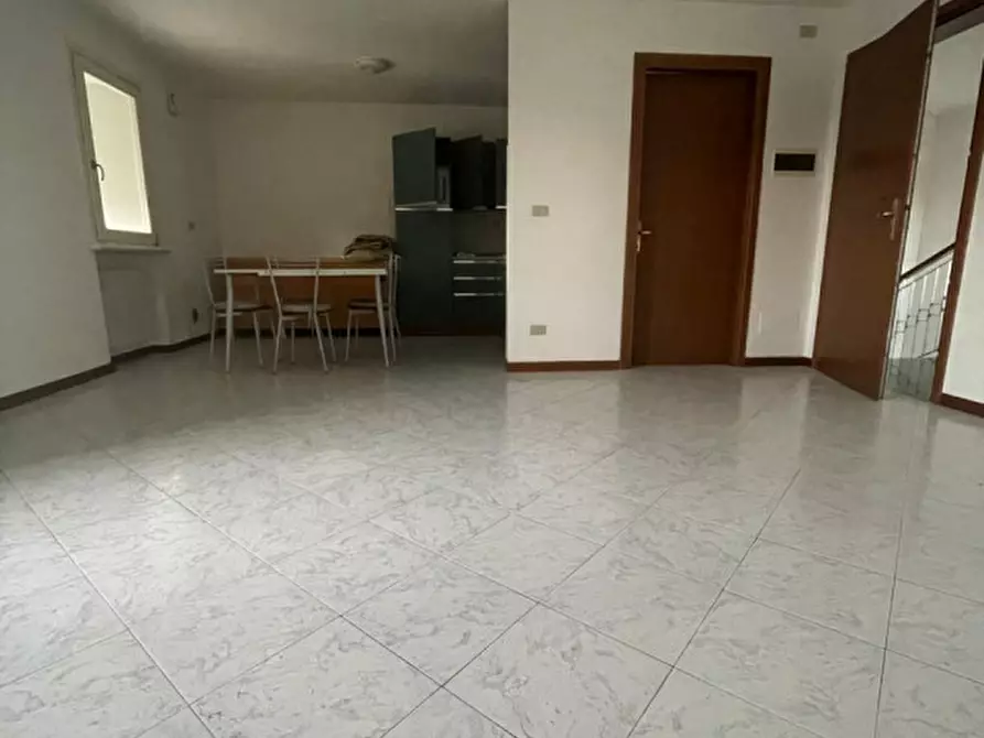 Immagine 4 di Appartamento in vendita  in via chialareit a Cordenons