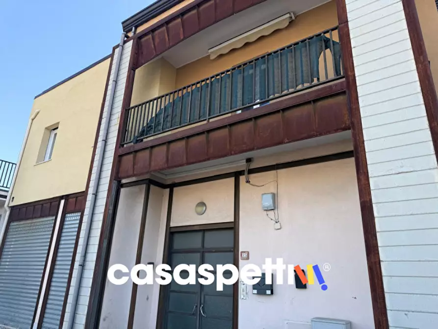 Immagine 1 di Appartamento in vendita  in Via Ceraso del Tasso a Battipaglia