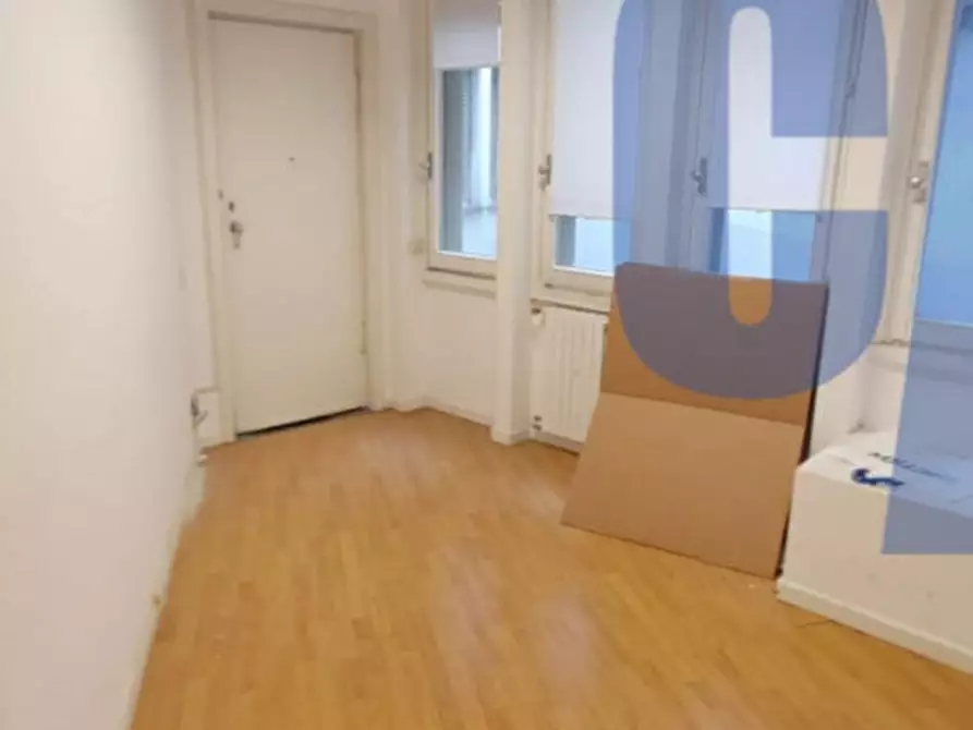 Immagine 18 di Ufficio in affitto  in VIA BAGUTTA a Milano