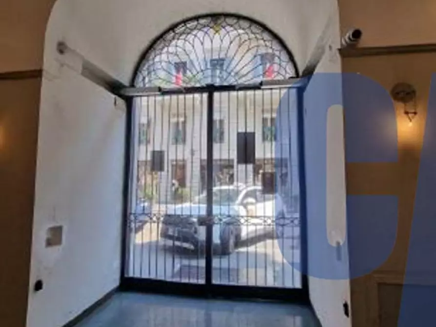 Immagine 8 di Attività commerciale in affitto  in VIA BAGUTTA a Milano