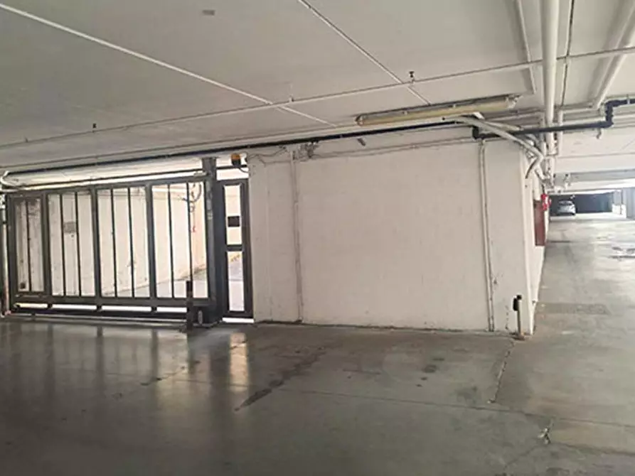 Immagine 17 di Ufficio in vendita  in Via Montefiorino, 10, 05100 Terni TR, Italia a Terni