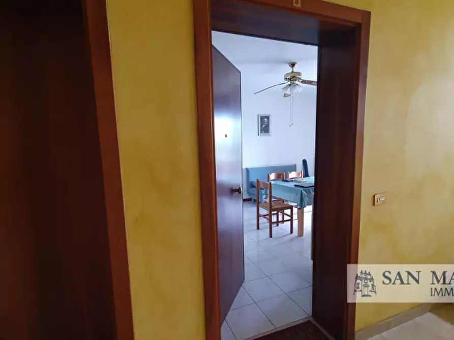 Immagine 1 di Appartamento in vendita  in Strada Marosticana 250 a Vicenza