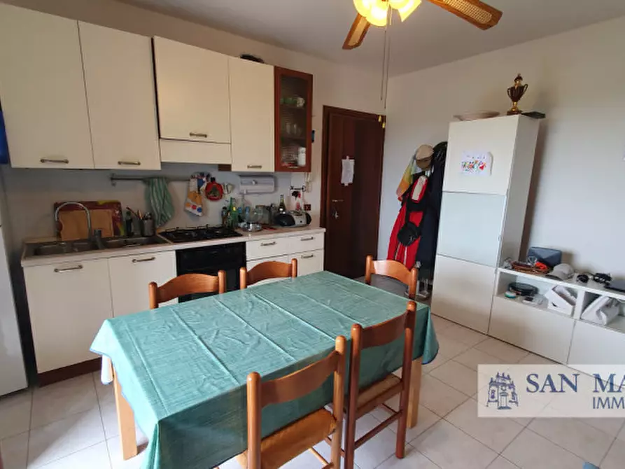 Immagine 6 di Appartamento in vendita  in Strada Marosticana 250 a Vicenza