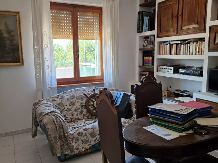 Immagine 3 di Palazzo in vendita  a Torrita Di Siena