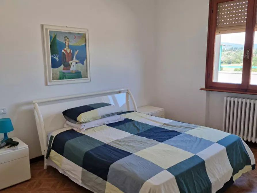 Immagine 10 di Palazzo in vendita  a Torrita Di Siena