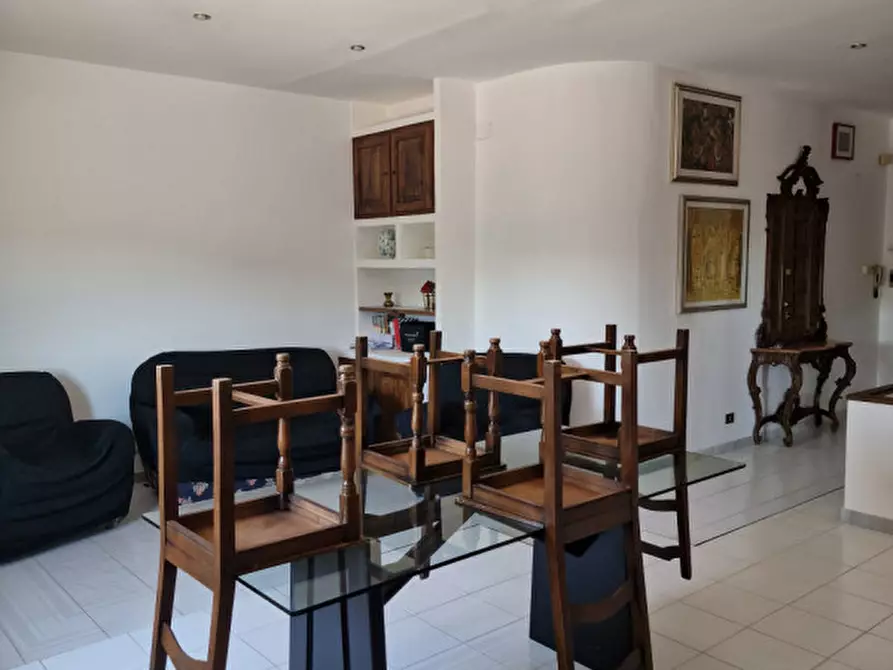 Immagine 18 di Palazzo in vendita  a Torrita Di Siena