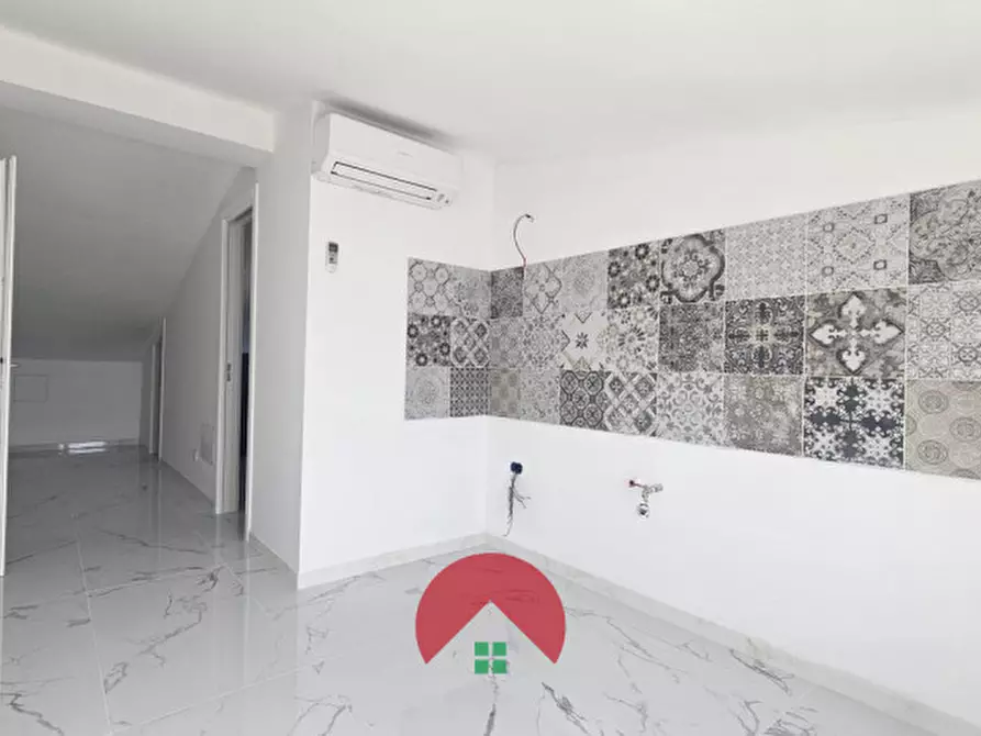 Immagine 3 di Appartamento in affitto  in Viale del Geranio a Matera