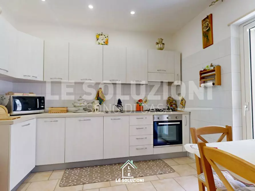 Immagine 4 di Appartamento in vendita  in Via Sabotino 14 a Castellana Grotte