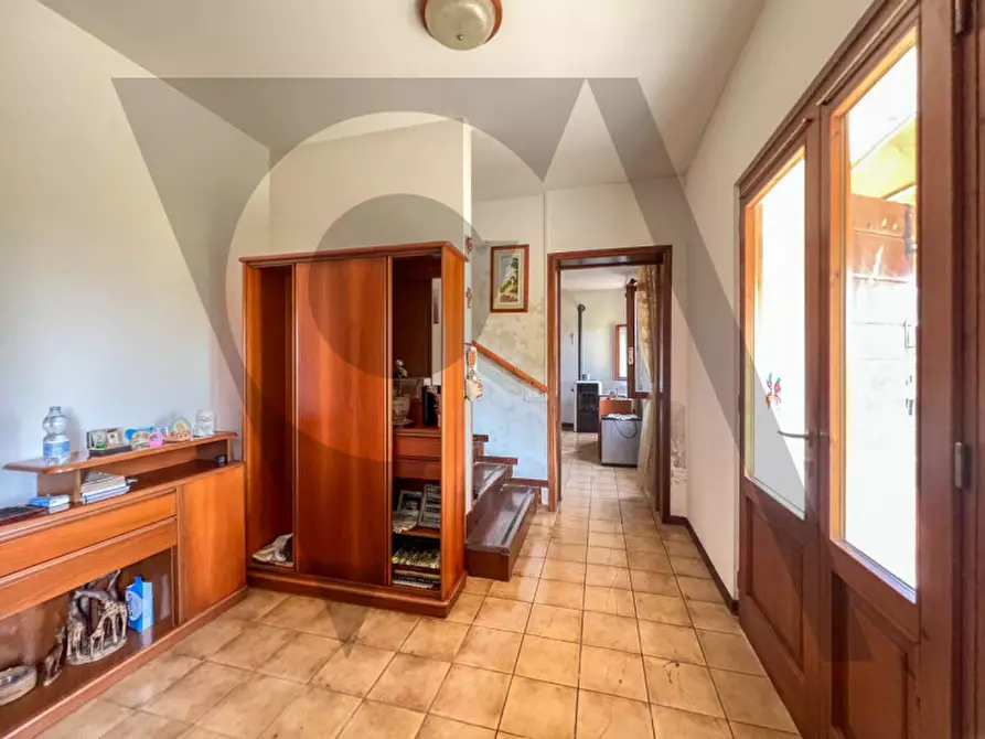 Immagine 5 di Casa indipendente in vendita  in Via Giuseppe Giusti a Correzzola