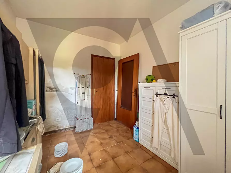 Immagine 10 di Casa indipendente in vendita  in Via Giuseppe Giusti a Correzzola
