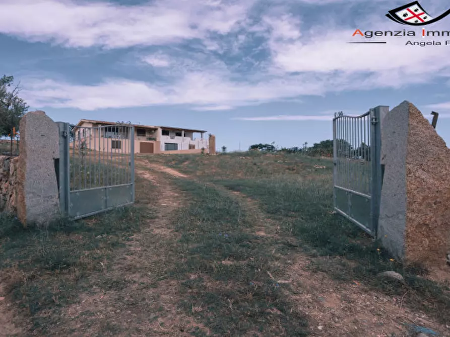 Immagine 88 di Casa bifamiliare in vendita  a Siniscola