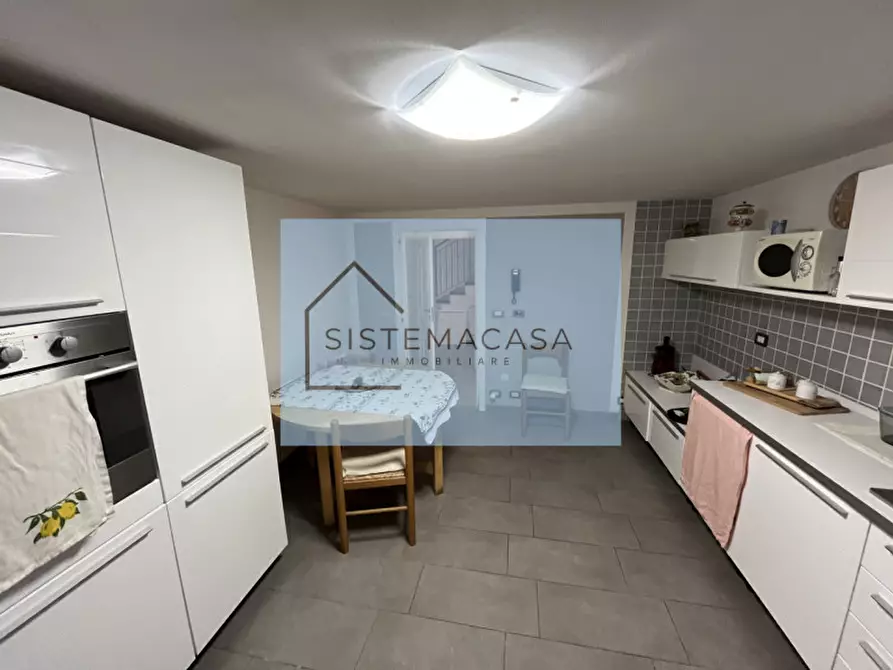 Immagine 51 di Casa indipendente in vendita  in Via Roma a Dovadola