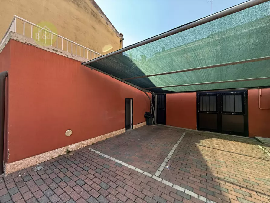 Immagine 19 di Appartamento in vendita  in via San Pietro Vecchio 2 a Legnago
