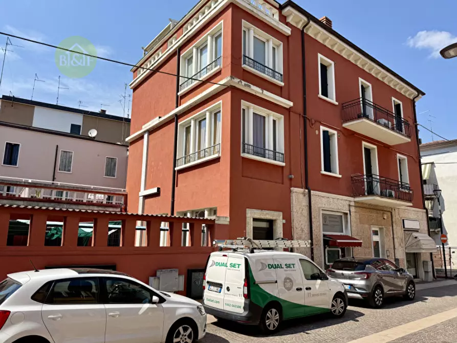 Immagine 22 di Appartamento in vendita  in via San Pietro Vecchio 2 a Legnago
