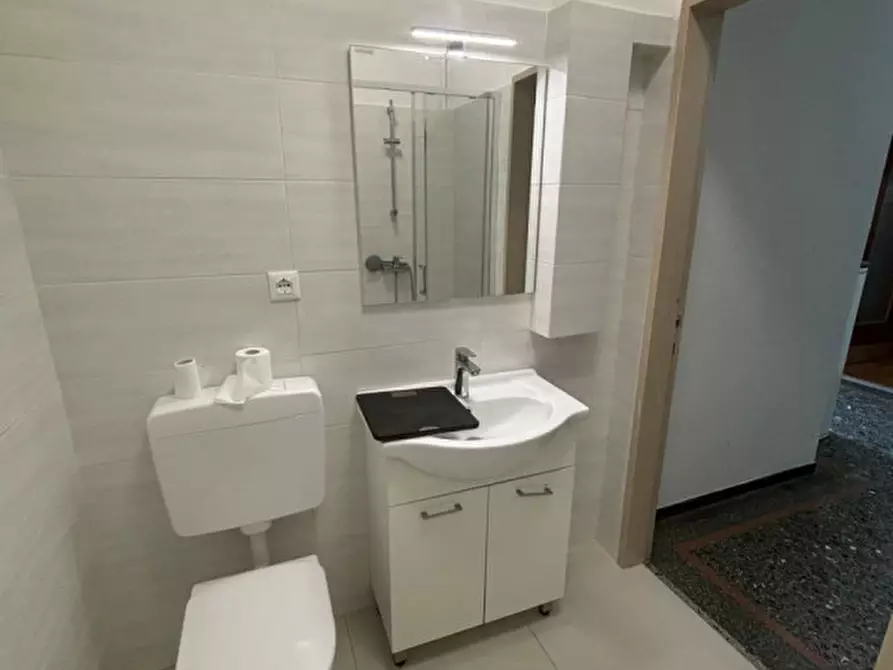 Immagine 9 di Casa indipendente in vendita  in Viale della Libertà a Pordenone