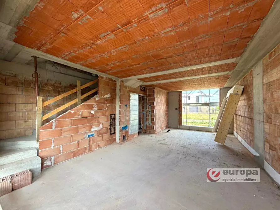 Immagine 9 di Casa bifamiliare in vendita  a Caldogno