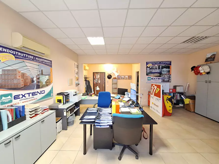 Immagine 5 di Ufficio in affitto  in Via Einaudi 117 a Rovigo
