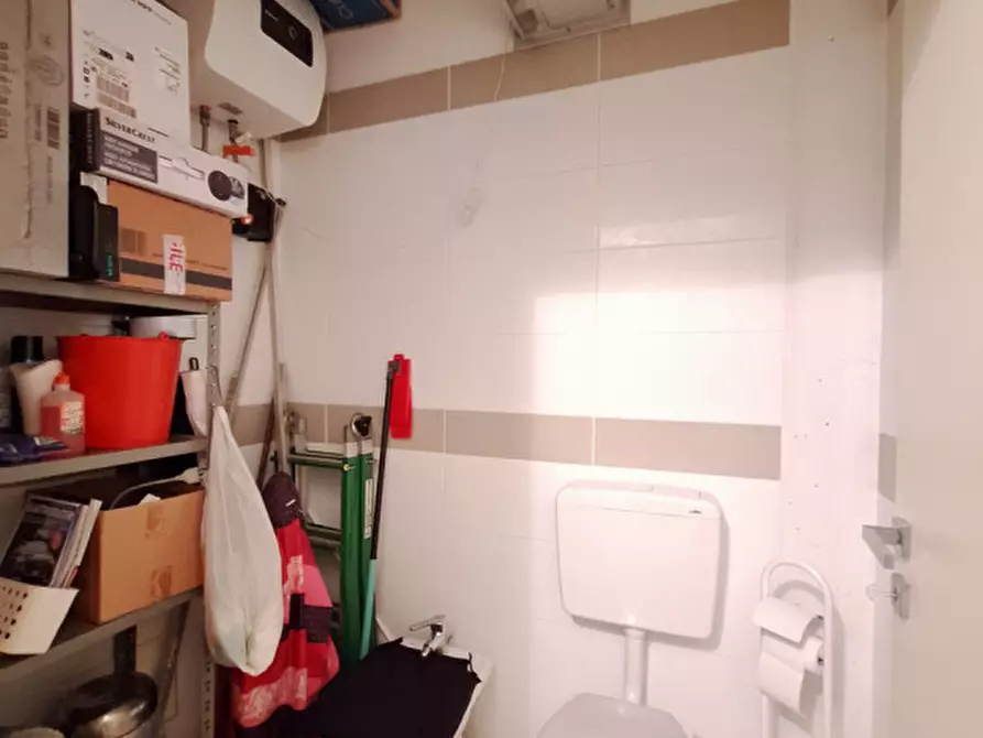 Immagine 8 di Ufficio in affitto  in Via Einaudi 117 a Rovigo