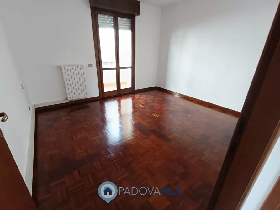 Immagine 12 di Appartamento in vendita  in Viale Sandro Pertini, a Masera' Di Padova