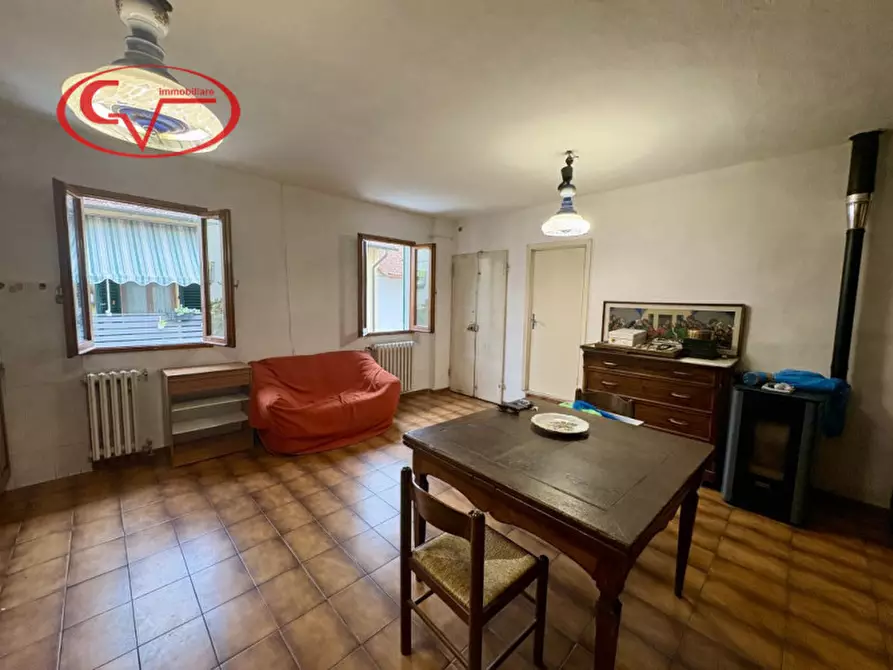 Immagine 2 di Appartamento in vendita  in Via Dante Alighieri a Terranuova Bracciolini