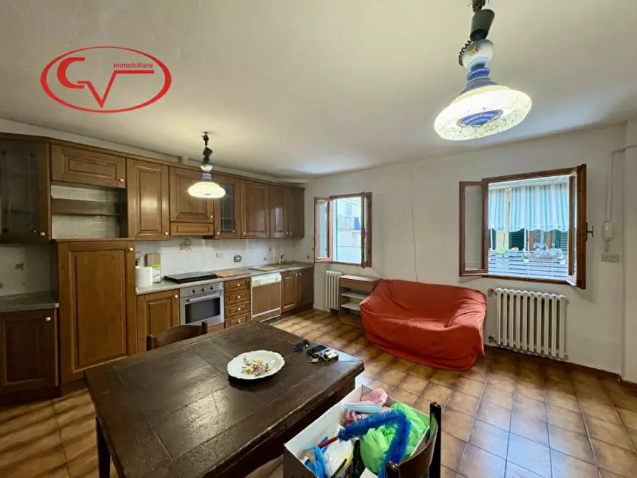 Immagine 3 di Appartamento in vendita  in Via Dante Alighieri a Terranuova Bracciolini