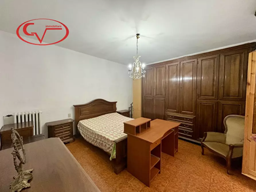 Immagine 5 di Appartamento in vendita  in Via Dante Alighieri a Terranuova Bracciolini