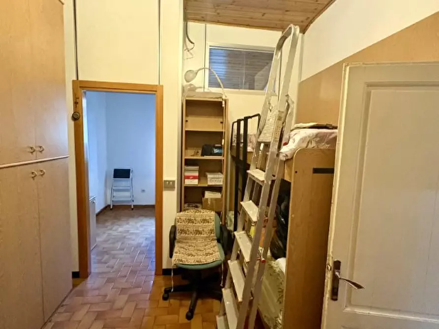 Immagine 7 di Appartamento in vendita  in Via Dante Alighieri a Terranuova Bracciolini