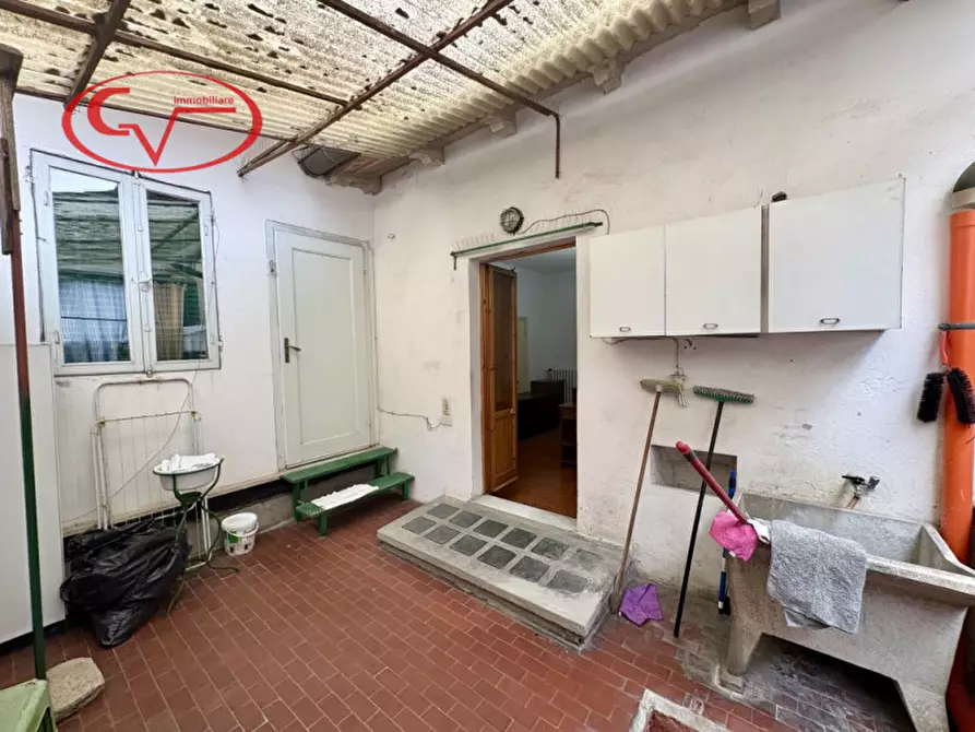 Immagine 13 di Appartamento in vendita  in Via Dante Alighieri a Terranuova Bracciolini