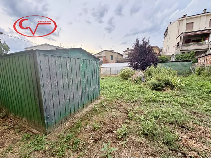 Immagine 17 di Appartamento in vendita  in Via Dante Alighieri a Terranuova Bracciolini