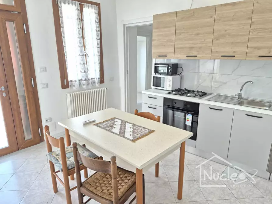 Immagine 1 di Casa bifamiliare in vendita  in Via Camnpagna bassa a Montegrotto Terme