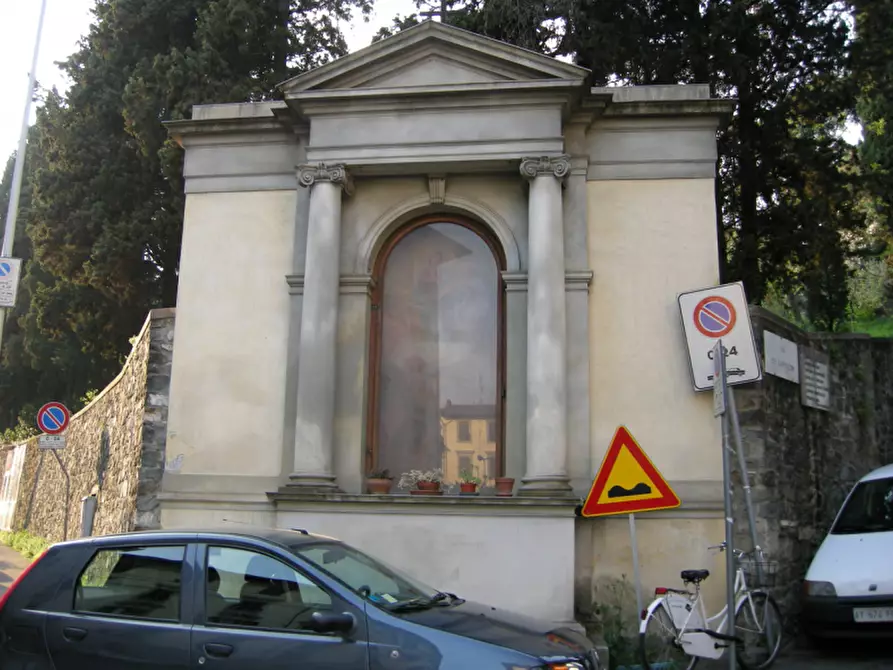 Immagine 10 di Bed & Breakfast in vendita  in VIA DEI CAPPUCCINI a Firenze