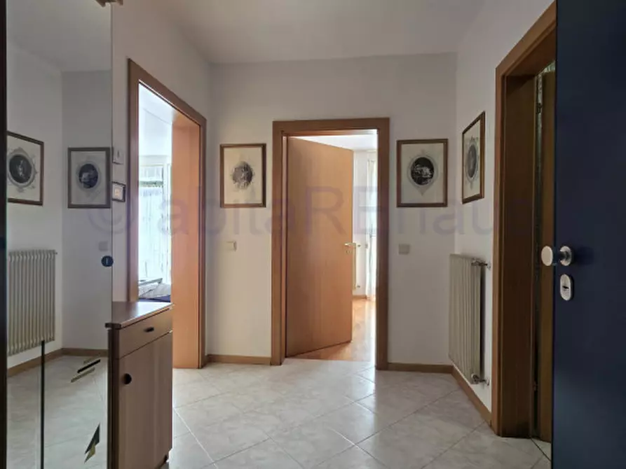 Immagine 1 di Appartamento in vendita  in Via Rencio - Rentschner Straße a Bolzano