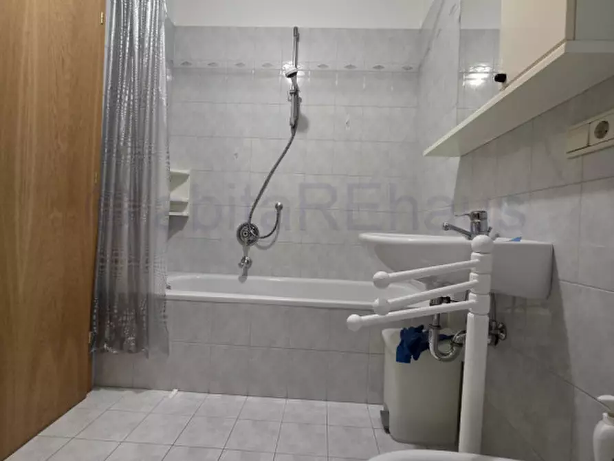 Immagine 17 di Appartamento in vendita  in Via Rencio - Rentschner Straße a Bolzano